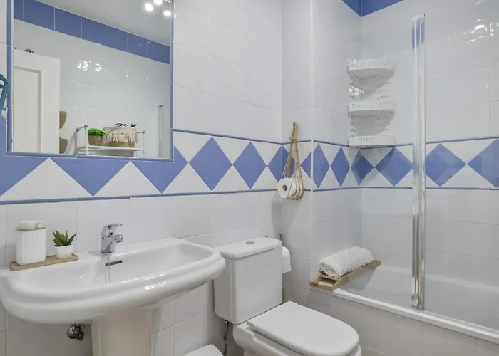 Casa Hinojal * كونيل ذي لا فرونتيرا